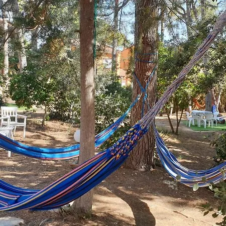 Casa Con Jardín A 25 Metros De La Playa. La T. Сasa de vacaciones