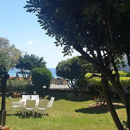 Casa Con Jardín A 25 Metros De La Playa. La T. Palamós