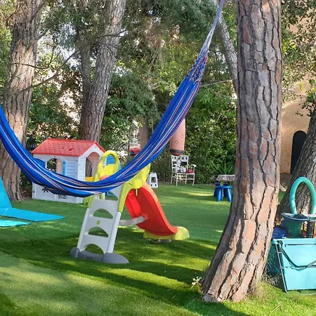 Сasa de vacaciones Casa Con Jardín A 25 Metros De La Playa. La T. Palamós