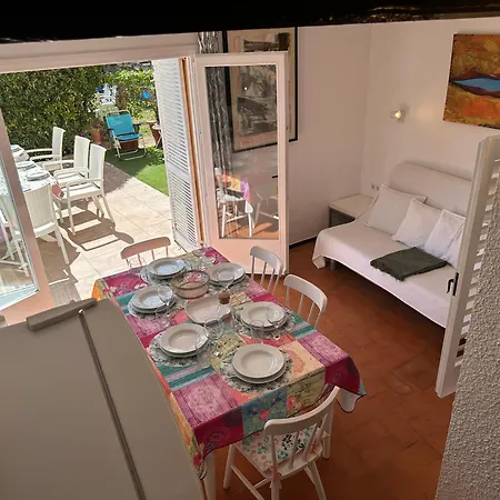 Casa Con Jardin A 25 Metros De La Playa. La T. Palamos